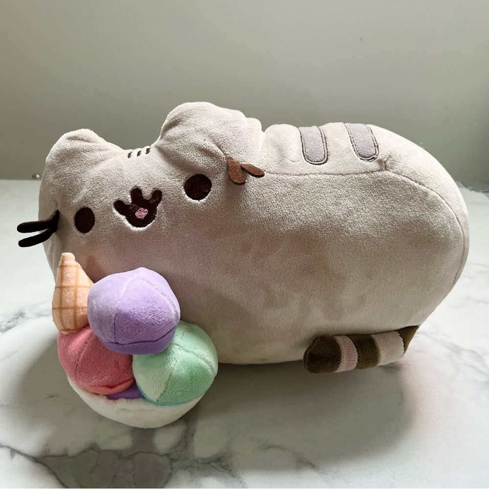 Pusheen Plush with Ice Cream